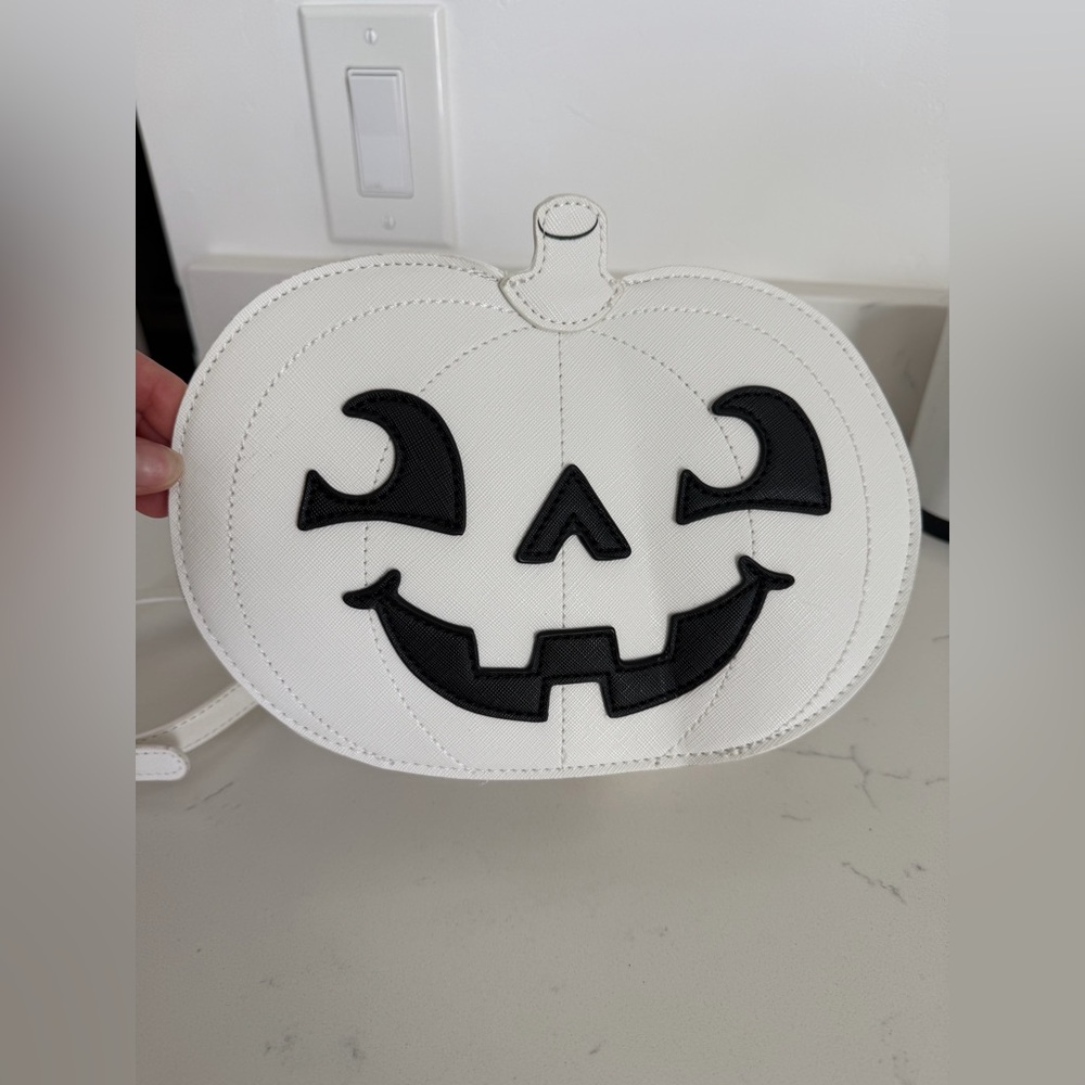 MAD Engine Fine by Me Jack O’ Lantern Crossbody Purse- White, adjustable strap!